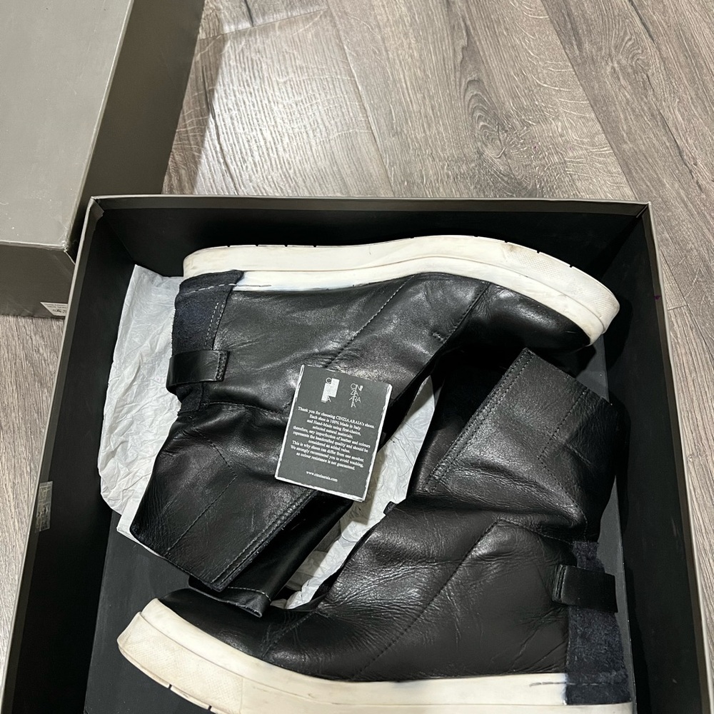Cinzia Araia high Top sneakers boots
